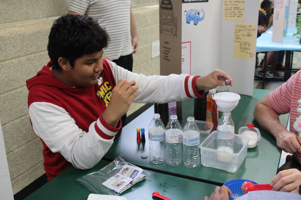 science class at the gateway school in middlesex county NJ